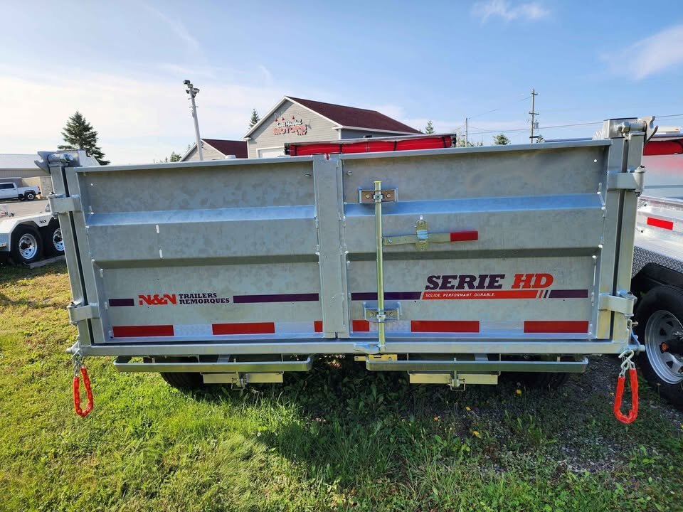 2025 Forest River Wildwood Lodge 40RLB – Luxury Destination Trailer with King Bedroom