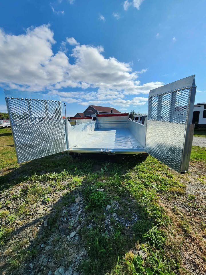 2025 N&N Galvanized 82 x 20' Equipment Hauler – 10K GVWR, Slide-In Ramps