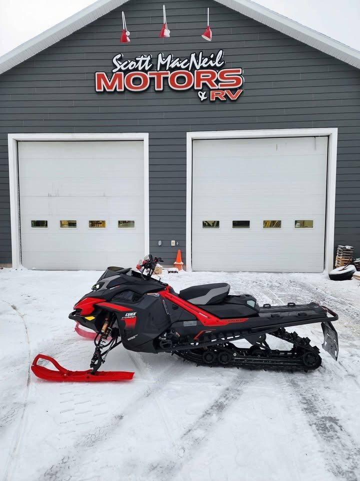 2023 Cherokee 274WK – Rear Living Travel Trailer, Opposing Slides, Kitchen Island