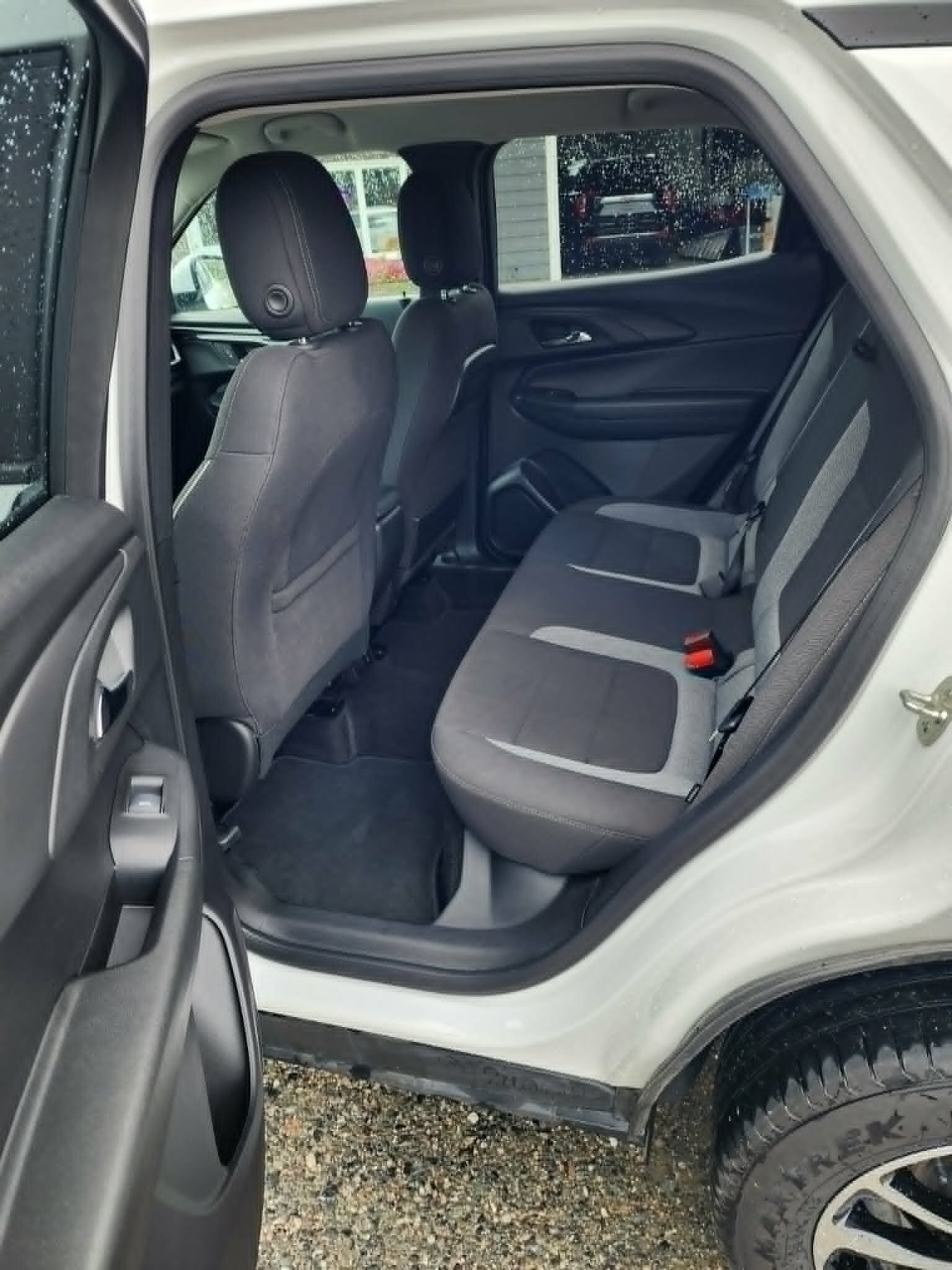 2025 Chevrolet Trailblazer LT AWD, Low KM, Turbo, Heated Seats
