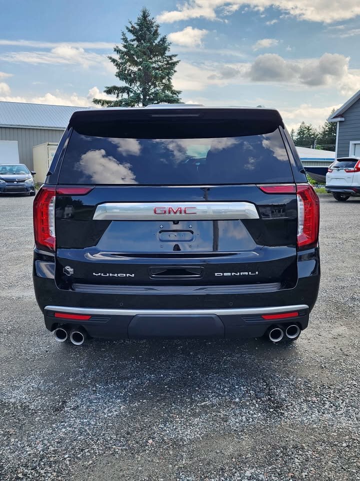 2024 YUKON XL DENALI