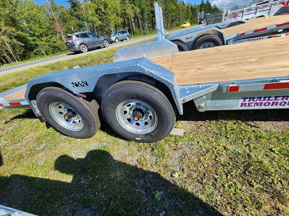 2025 N&N 7x18 Galvanized Iron Trailer – 7K GVWR, Slide-In Ramps
