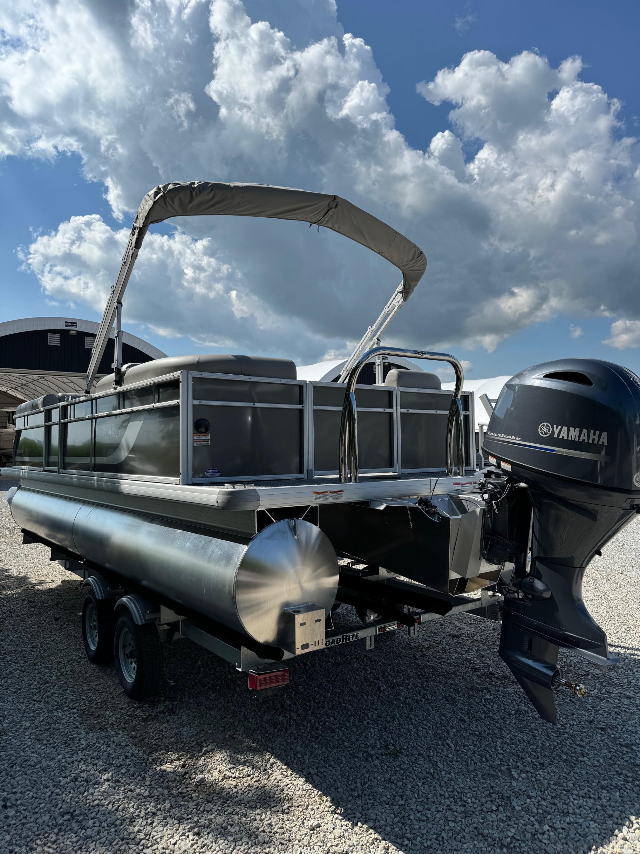 2025 Godfrey Sanpan 2500 SBC