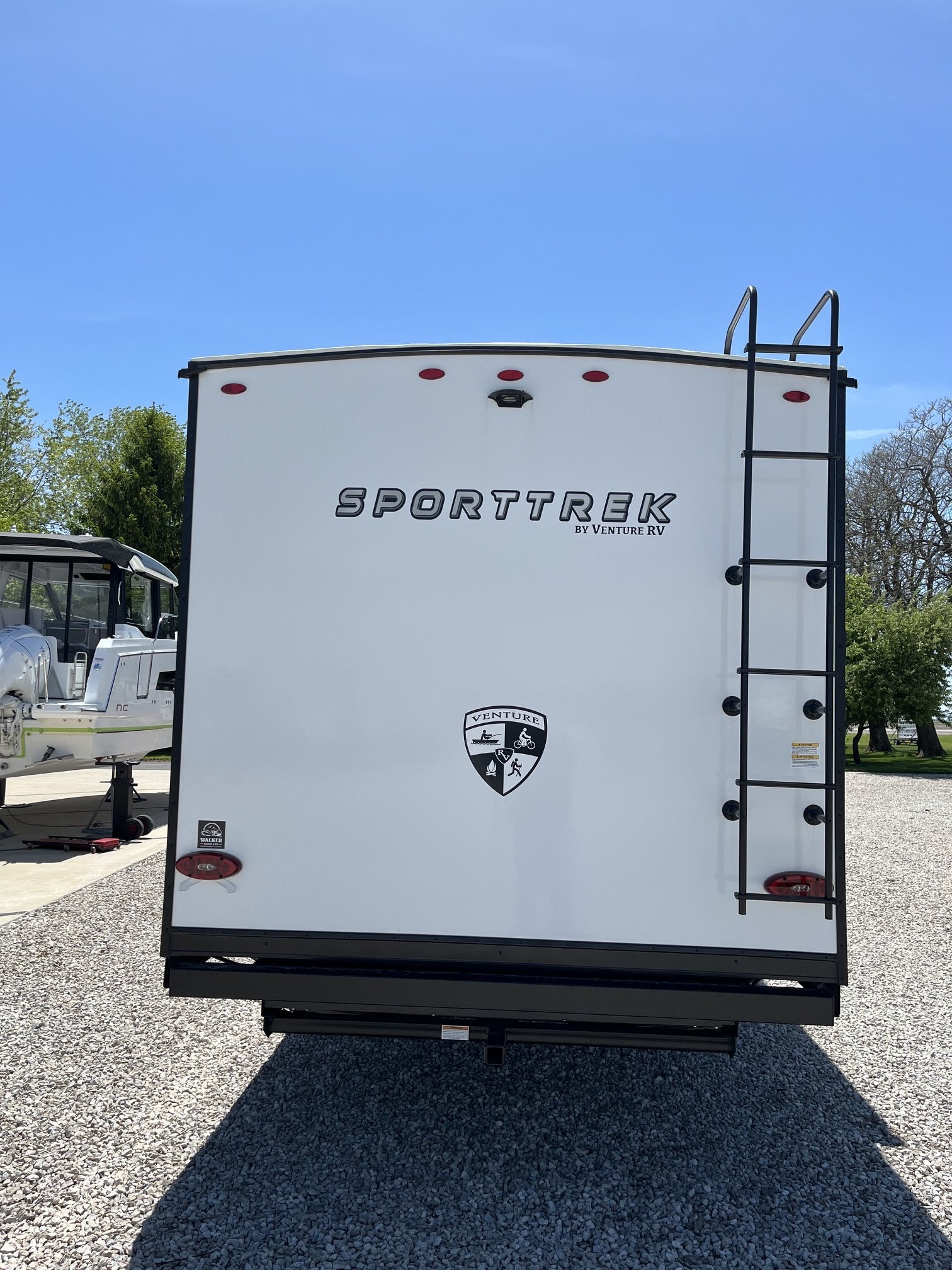 2022 Hurricane SD 187 I/O