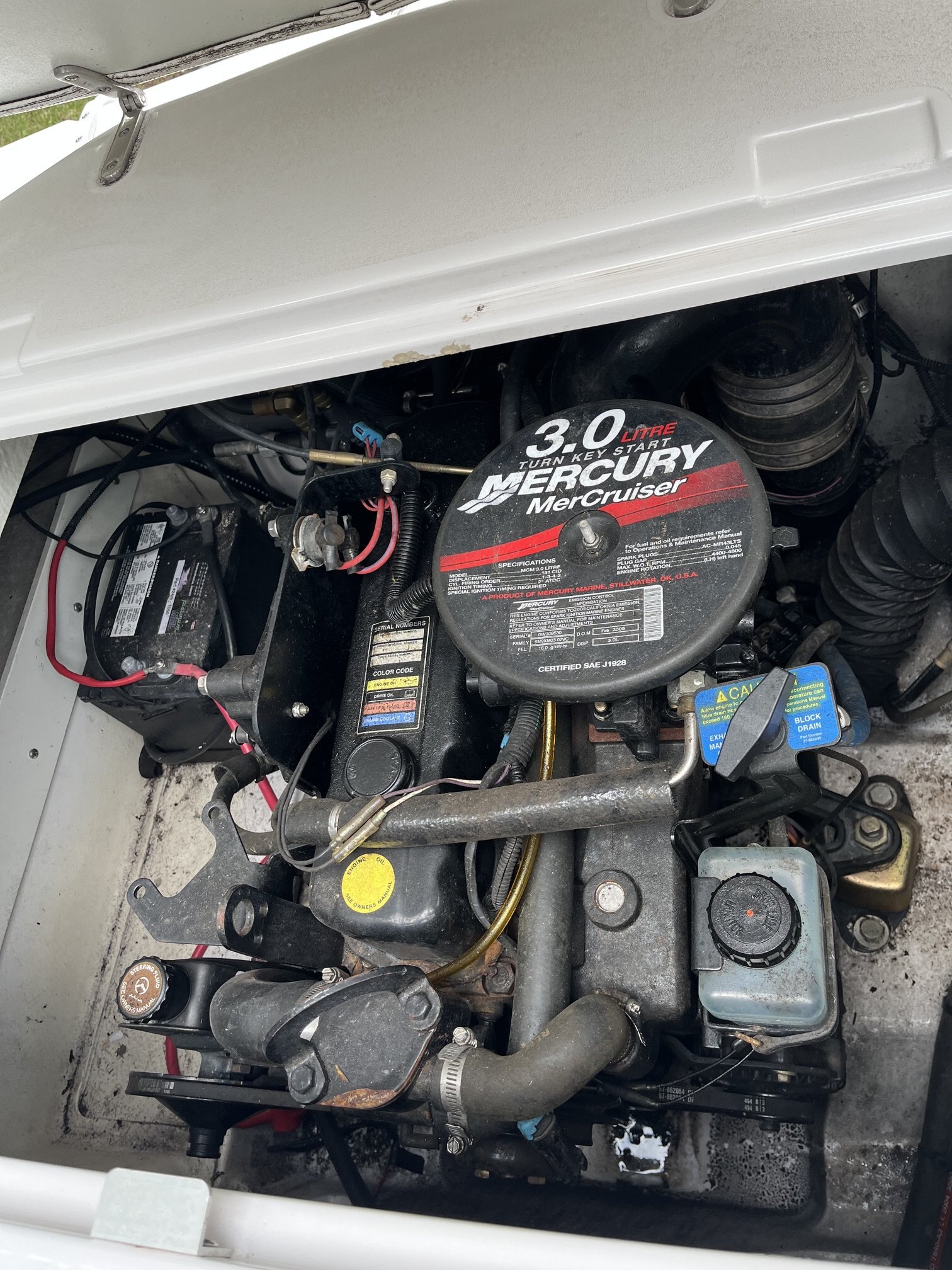 2005 Four Winns H170