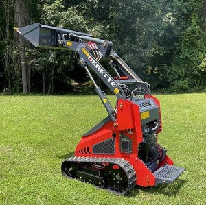 Derette DRT 430 Mini Skid Steer with Standard Bucket