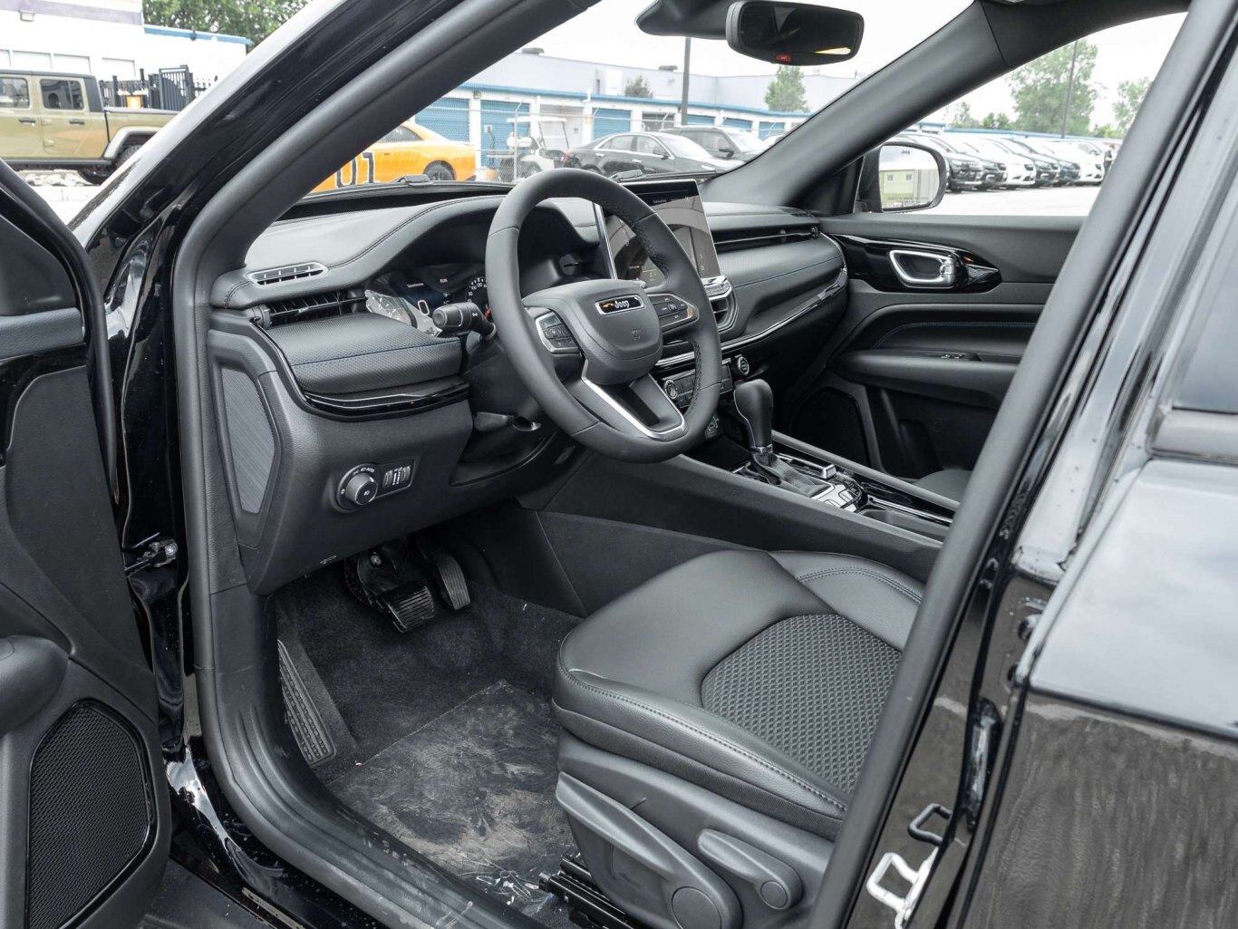 2026 Jeep Compass ALTITUDE BRAND NEW BLACK OUT PKG LOADED