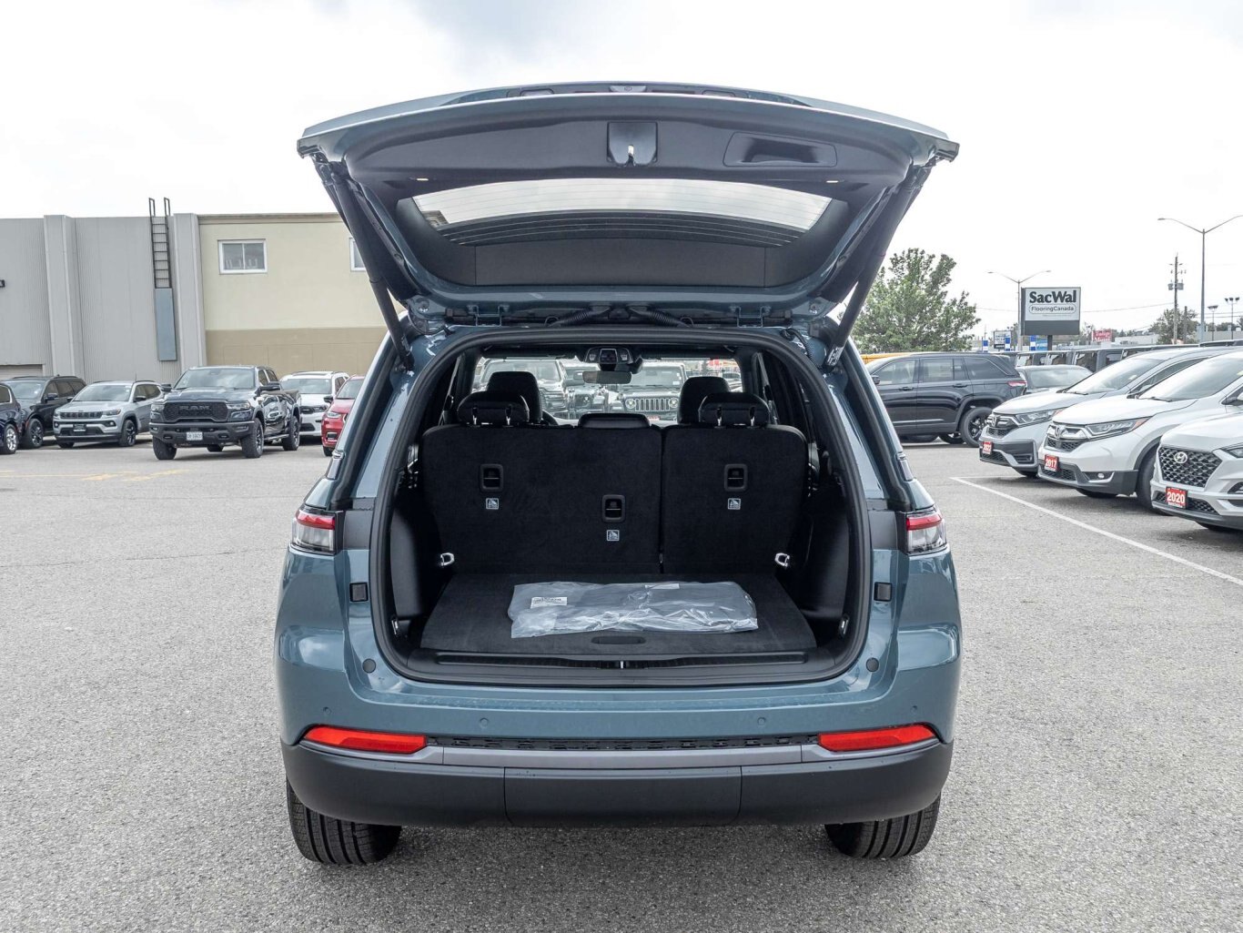 2026 Jeep Grand Cherokee LIMITED ALL NEW DESIGN MUST SEE SAVE BIG!