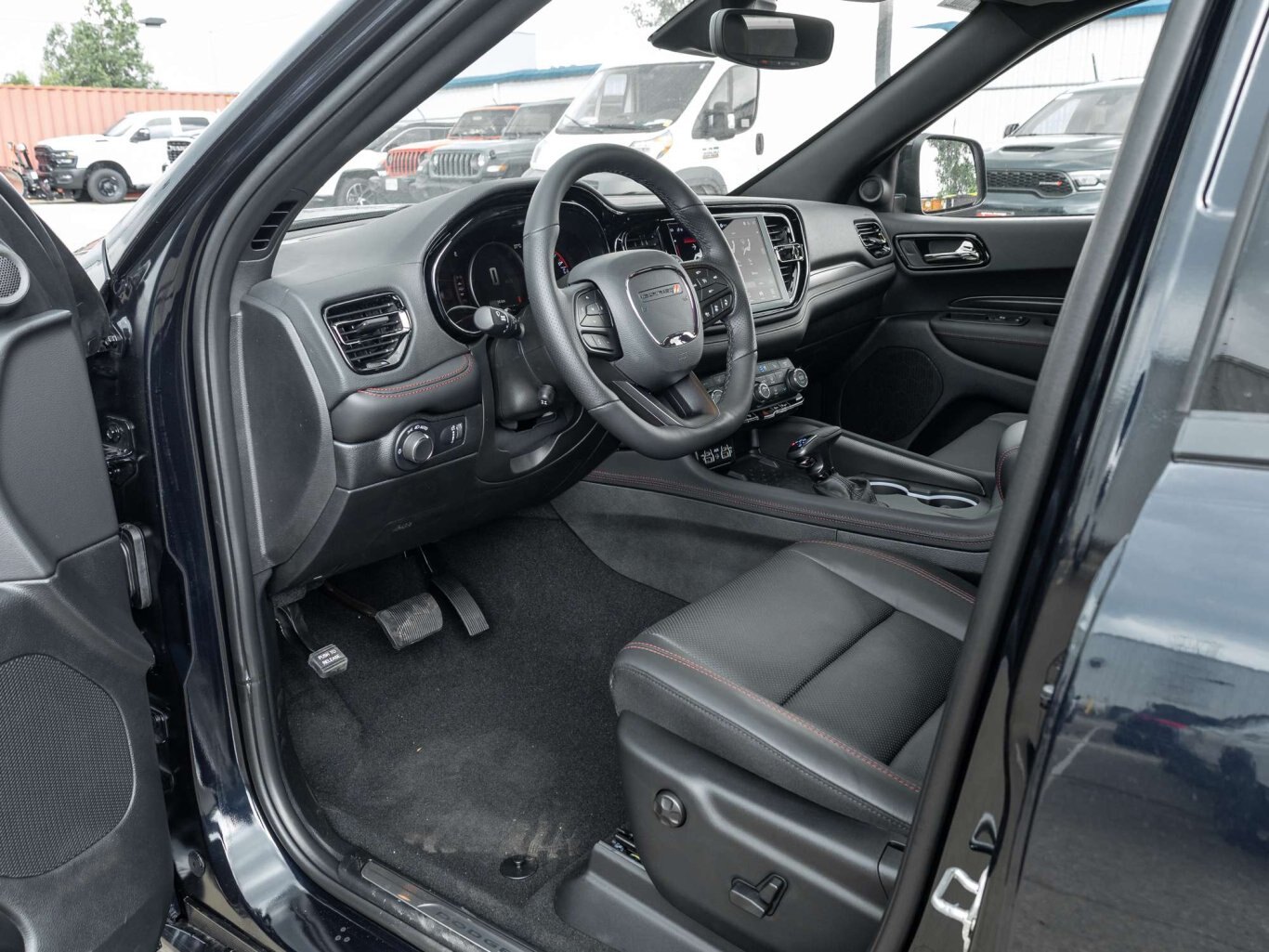 2026 Dodge Durango GT HEMI PLUS SUNROOF TOW PKG LOADED NEW