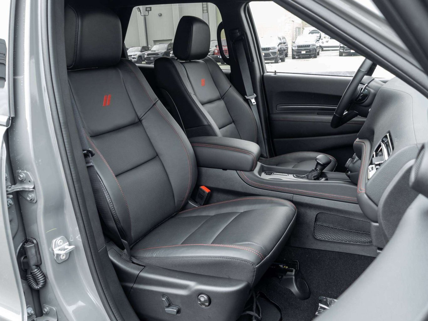 2026 Dodge Durango HEMI 7 PASSENGER BRAND NEW LOW KMS