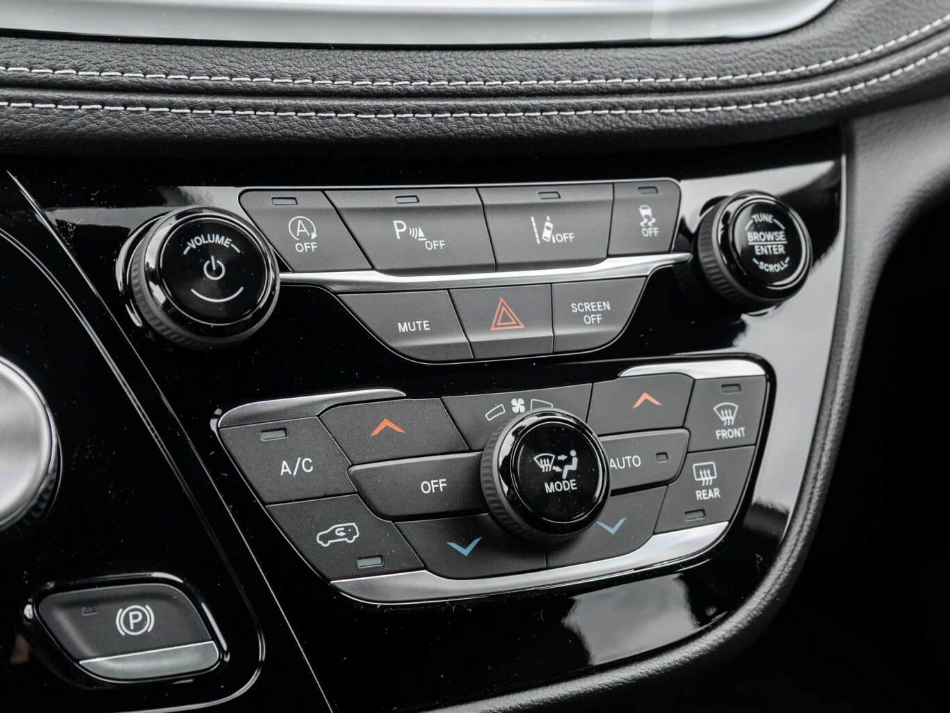 2027 Chrysler Pacifica S PKG ALL NEW DESIGN LOW RATES SAVE BIG !