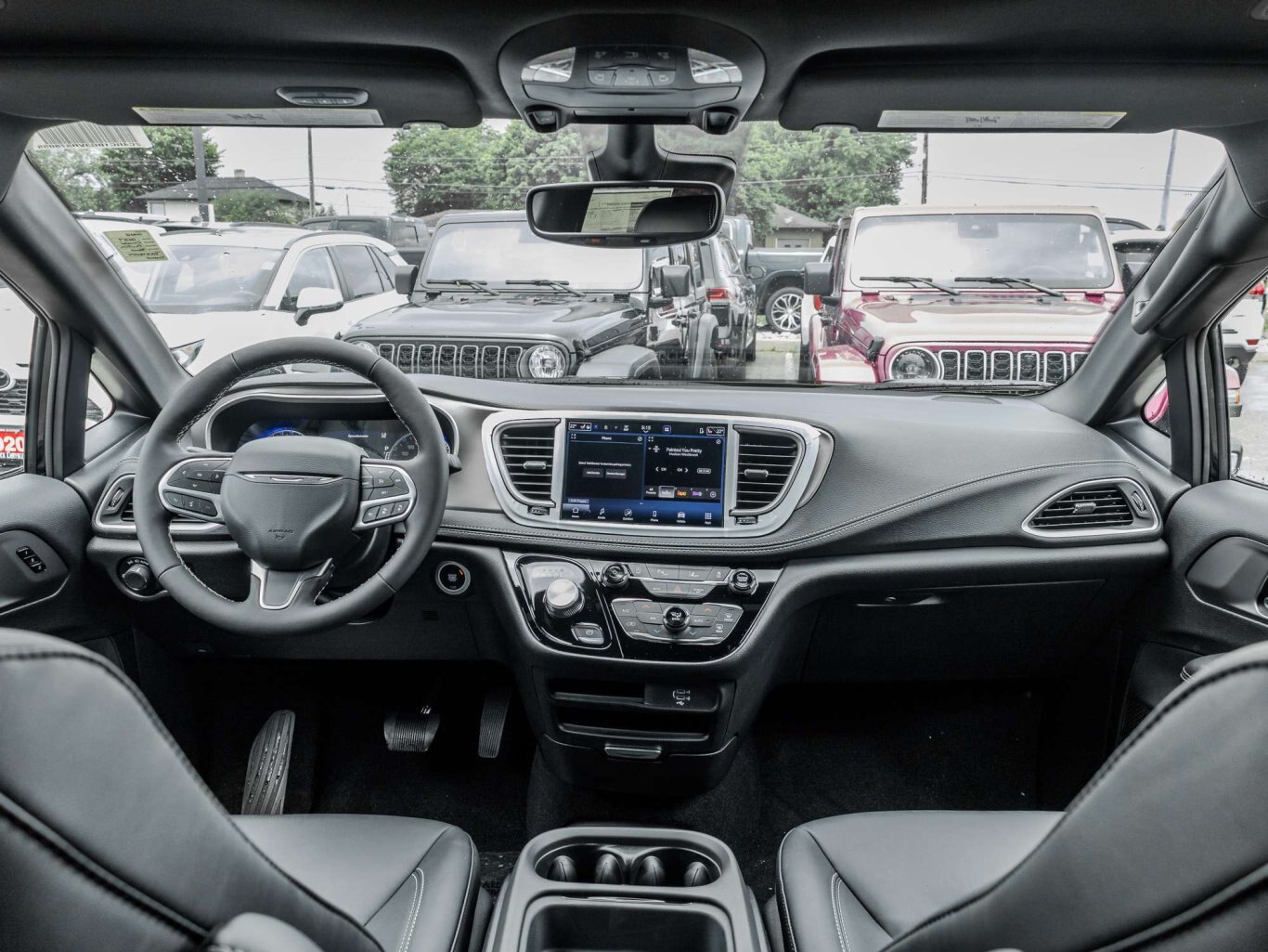 2027 Chrysler Pacifica S PKG ALL NEW DESIGN LOW RATES SAVE BIG !