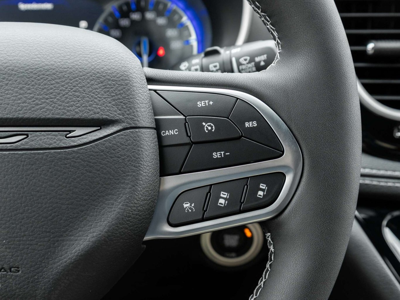 2027 Chrysler Pacifica S PKG ALL NEW DESIGN LOW RATES SAVE BIG !