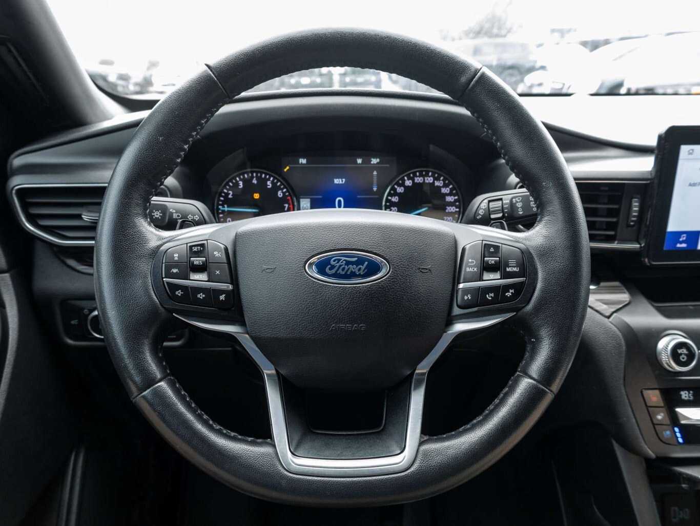 2020 Ford Explorer FRESH LOCAL TRADE 4WD 3RD ROW SEATING!