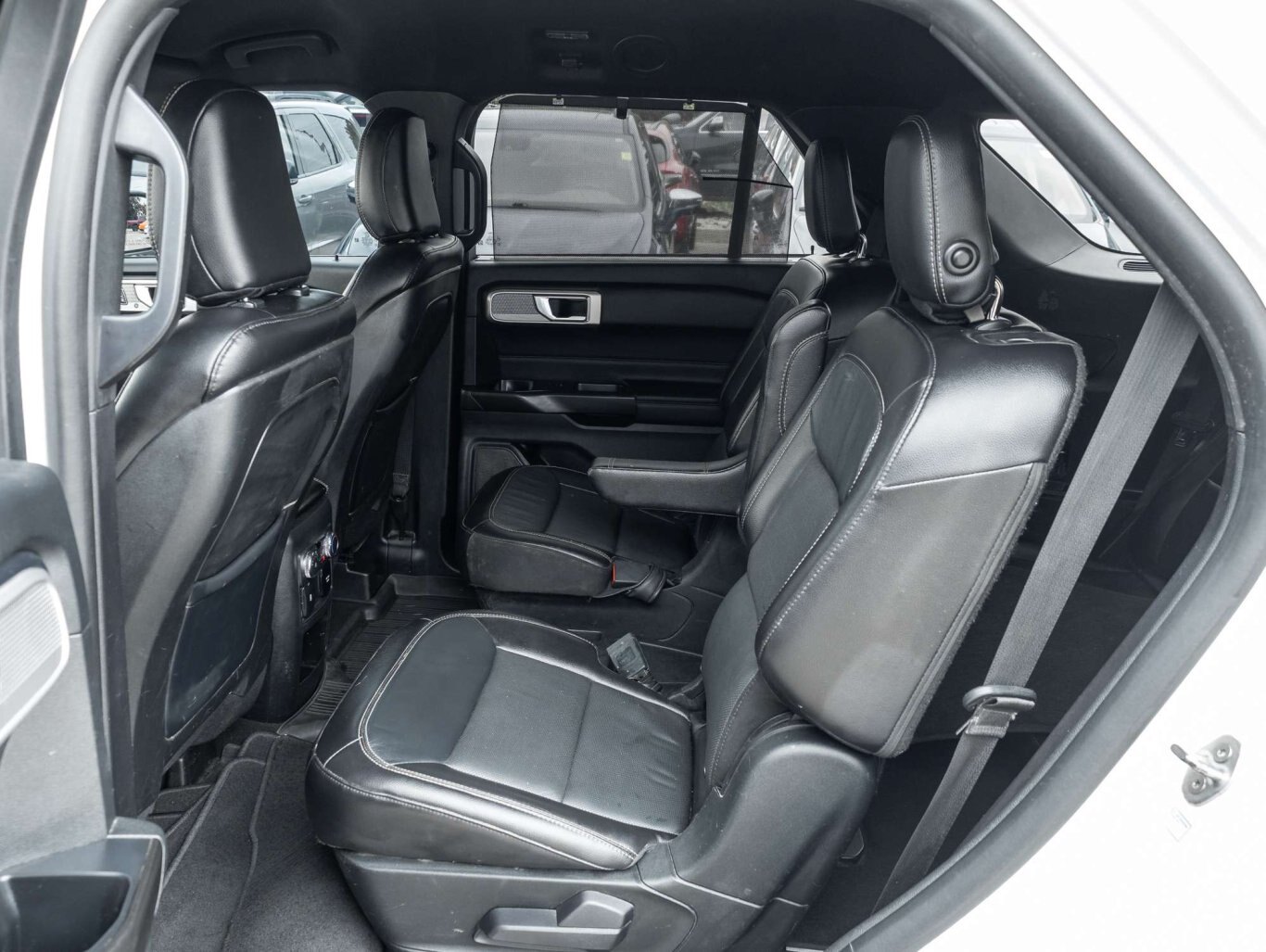 2020 Ford Explorer FRESH LOCAL TRADE 4WD 3RD ROW SEATING!