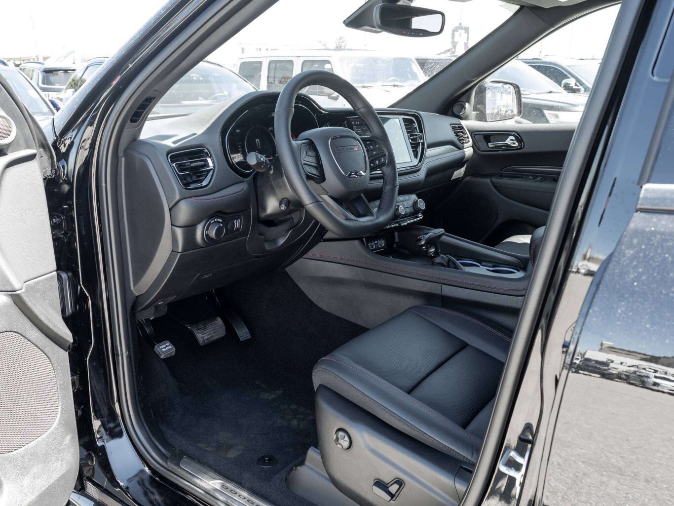 2026 Dodge Durango HEMI V8 BLACK TOP ADAPTIVE SUNROOF
