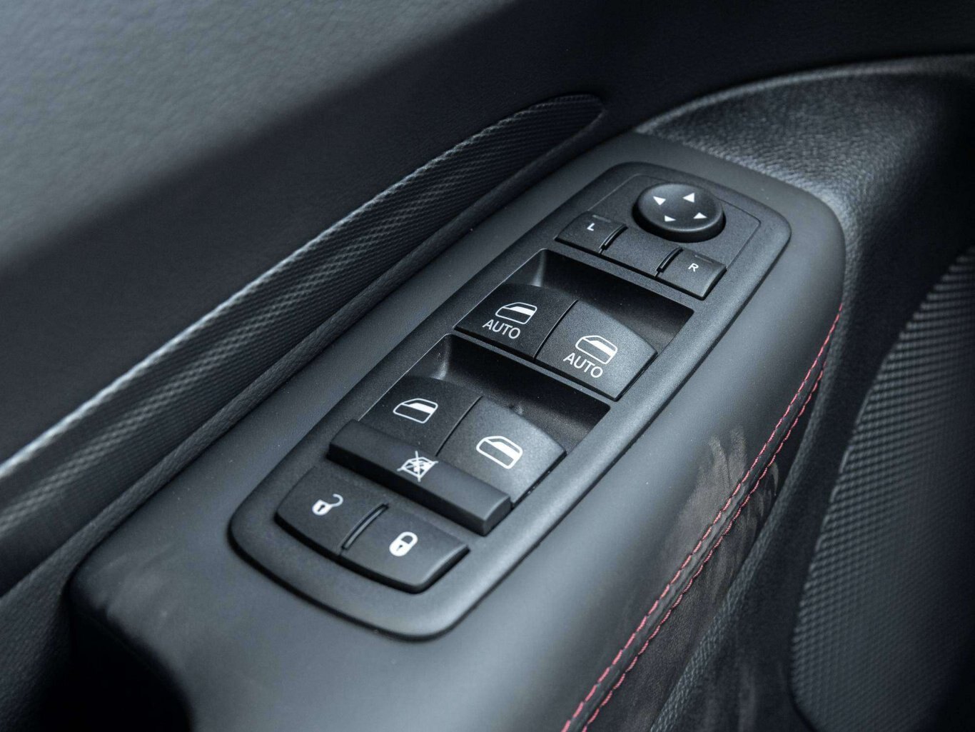 2026 Dodge Durango HEMI V8 BLACK TOP ADAPTIVE SUNROOF
