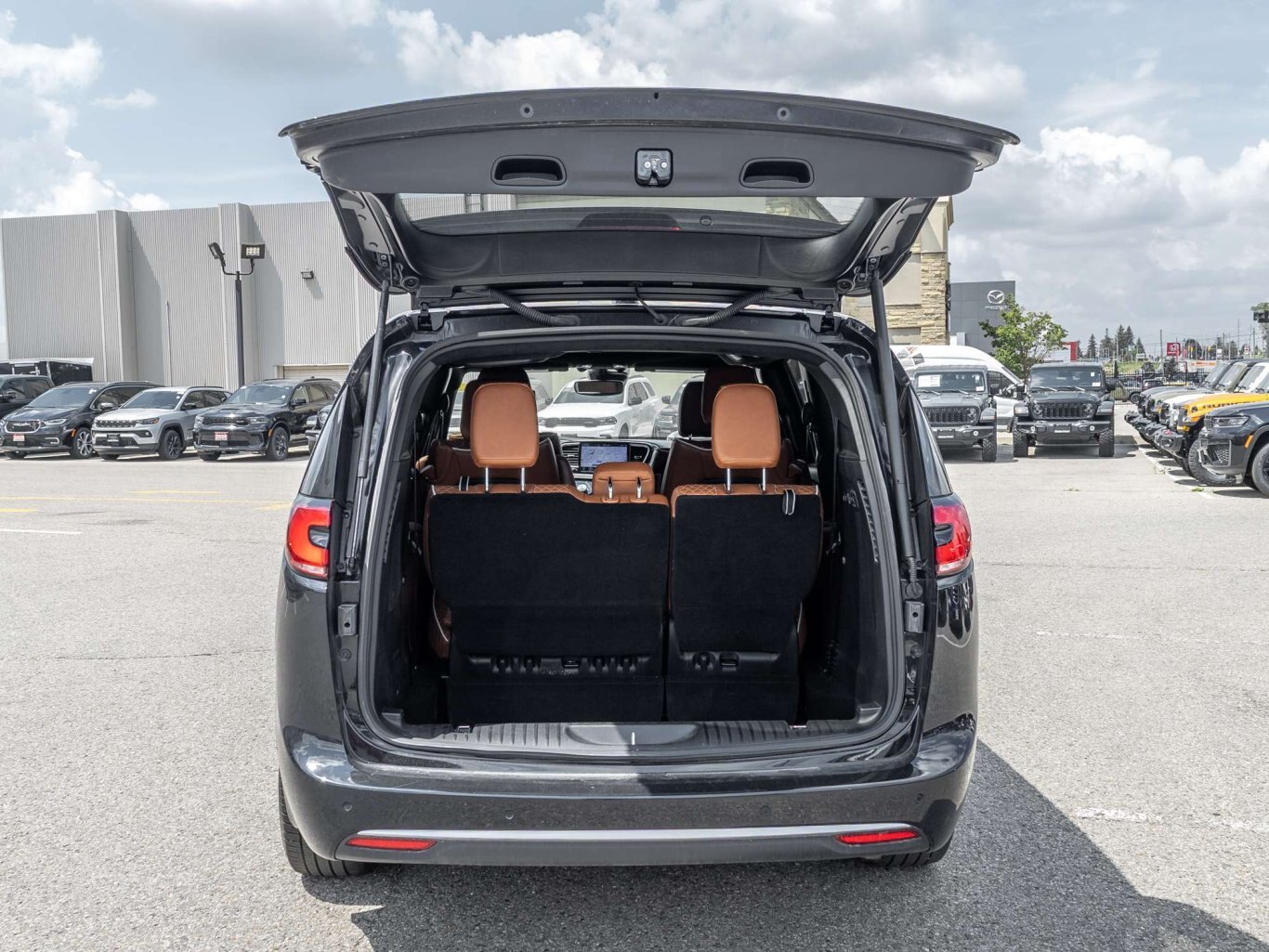 2024 Chrysler Pacifica PINNACLE AWD LEATHER ADAPTIVE COMPANY CAR
