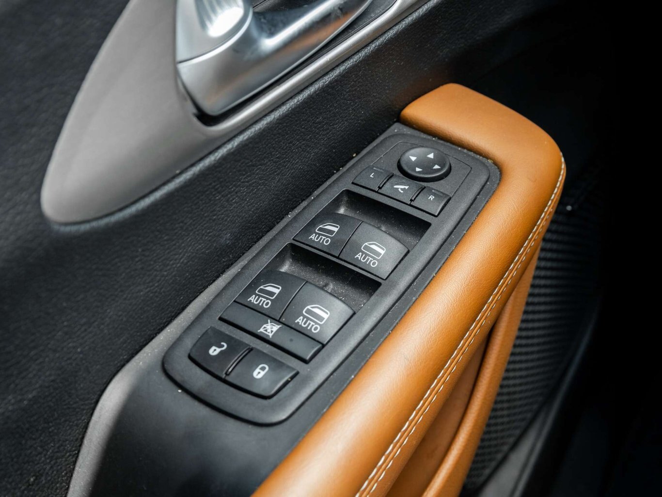 2024 Chrysler Pacifica PINNACLE AWD LEATHER ADAPTIVE COMPANY CAR