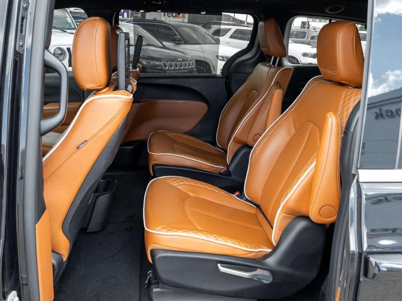 2024 Chrysler Pacifica PINNACLE AWD LEATHER ADAPTIVE COMPANY CAR