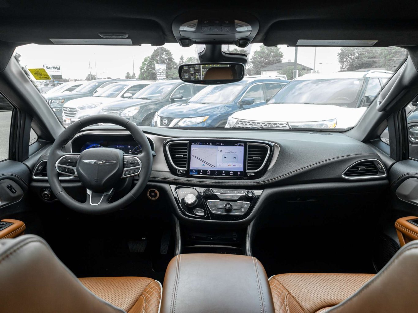 2024 Chrysler Pacifica PINNACLE AWD LEATHER ADAPTIVE COMPANY CAR