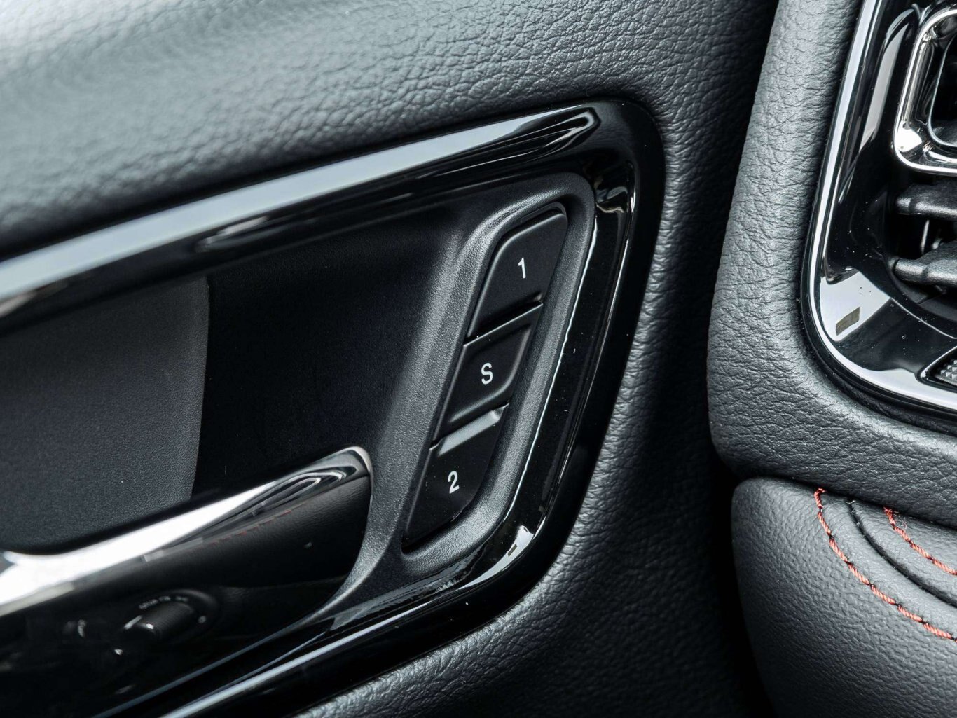 2026 Dodge Durango HEMI IS BACK WHY BUY USED SUNROOF ADAPTIVE