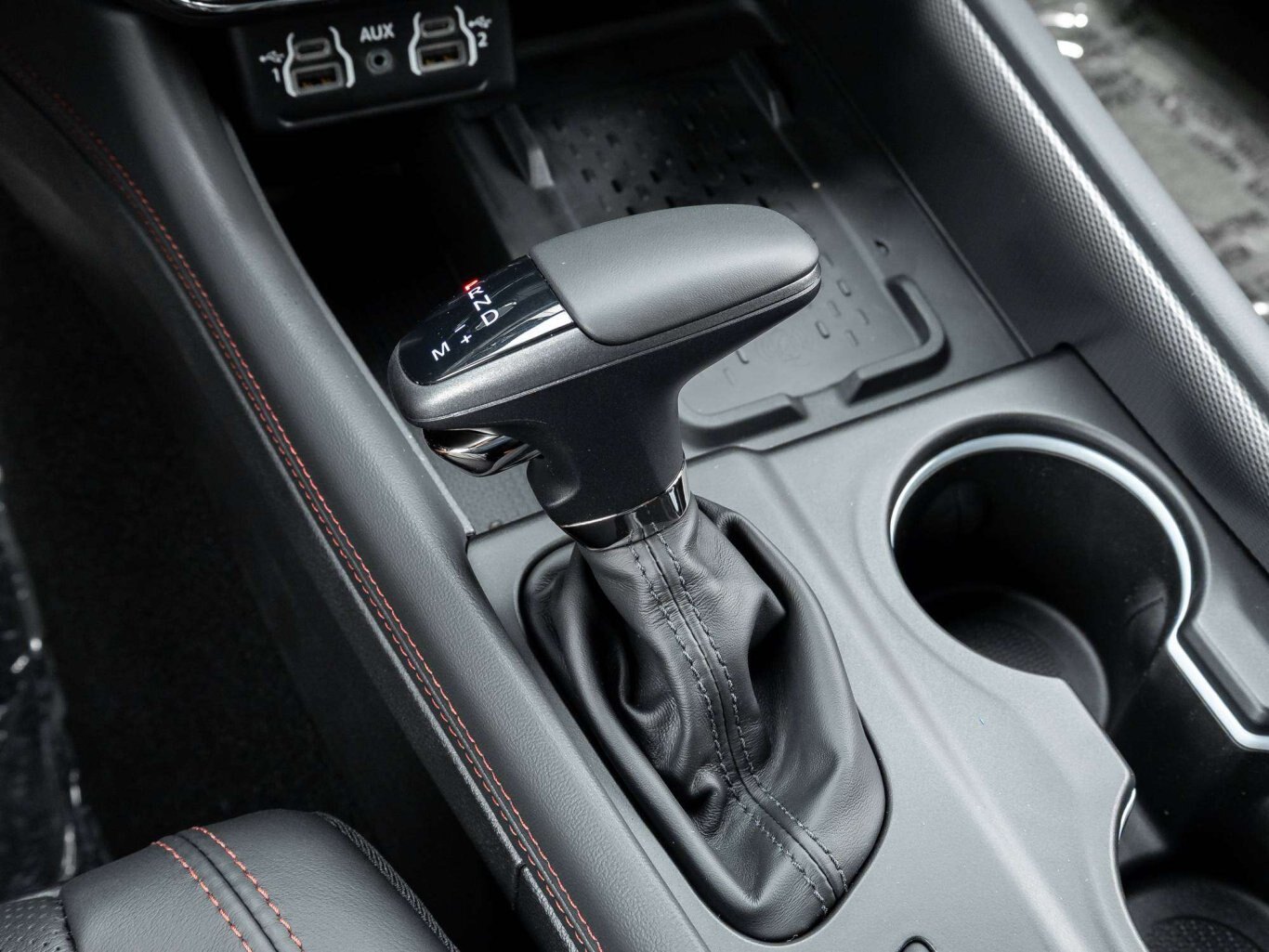 2026 Dodge Durango GT V8 BLACK TOP SUNROOF LEATHER