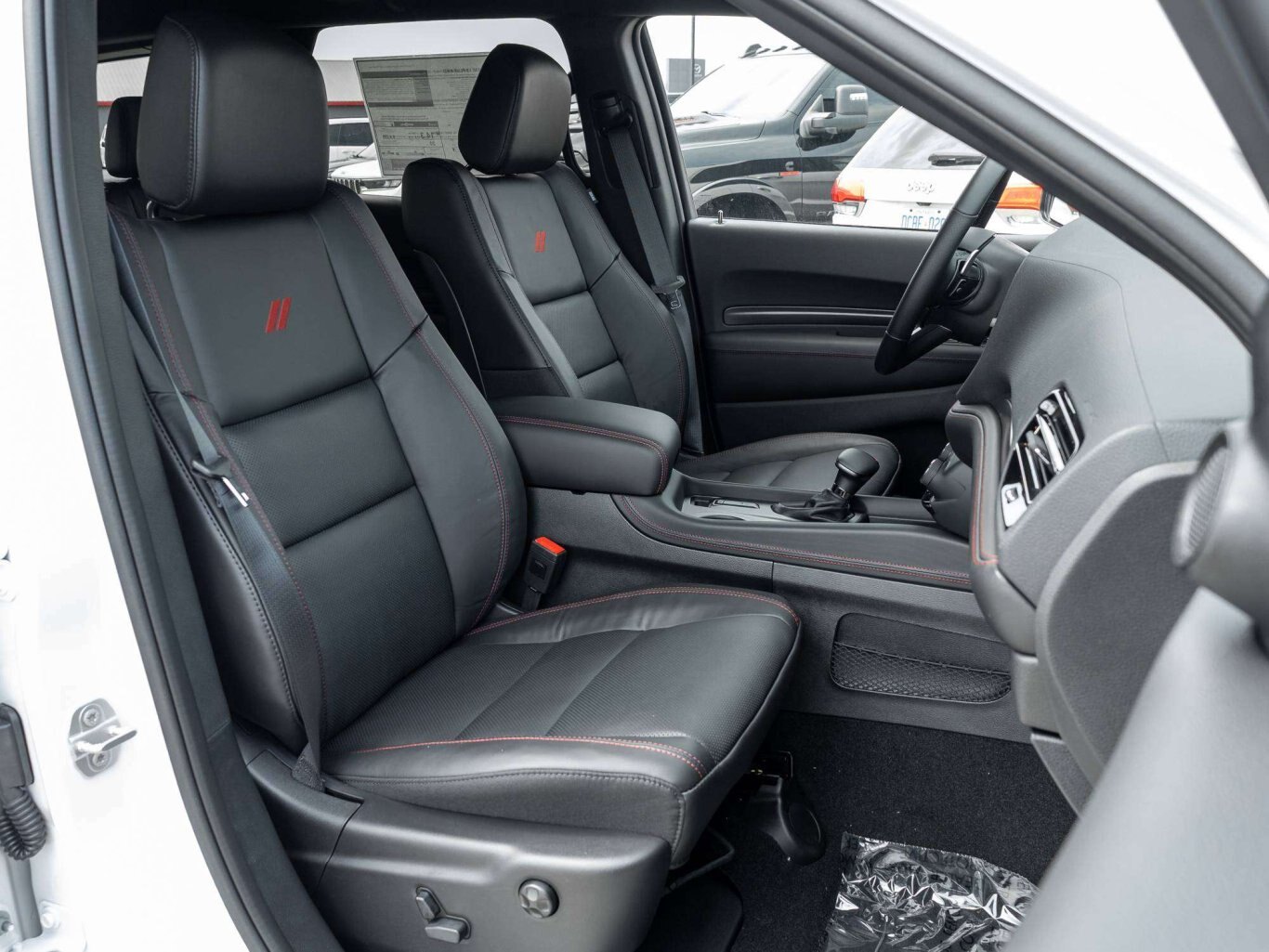 2026 Dodge Durango GT V8 BLACK TOP SUNROOF LEATHER