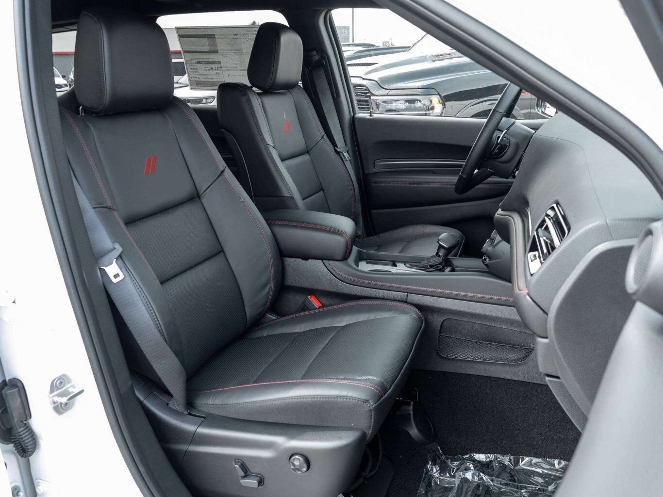 2026 Dodge Durango GT PLUS AWD BLIND SPOT WIRELESS CHARGER