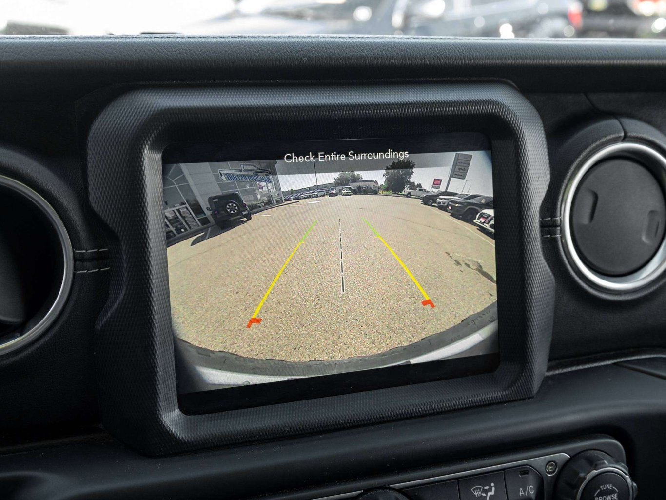 2020 Jeep Wrangler SAHARA COLD WEATHER PKG SAFETY PKG LEATHER
