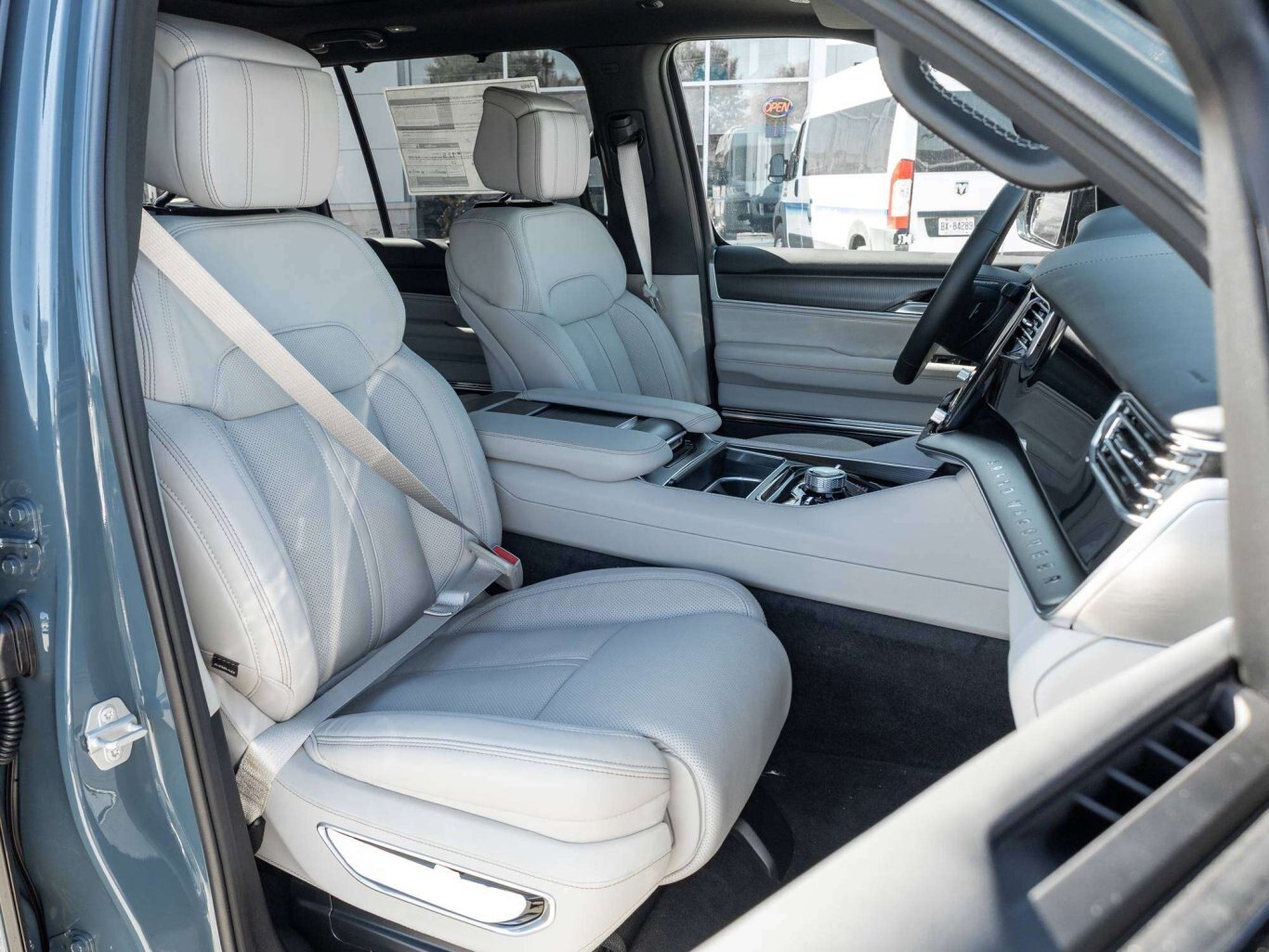 2026 Jeep Grand Wagoneer SUMMIT OSBIDIAN ICE EDITION MUST SEE LOADED