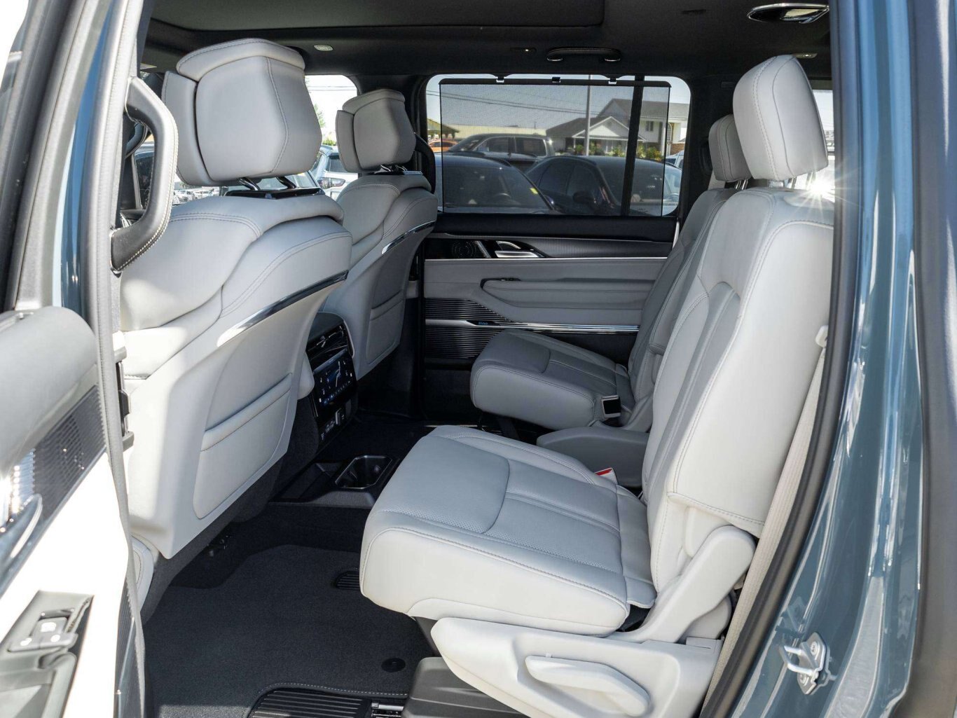 2026 Jeep Grand Wagoneer SUMMIT OSBIDIAN ICE EDITION MUST SEE LOADED