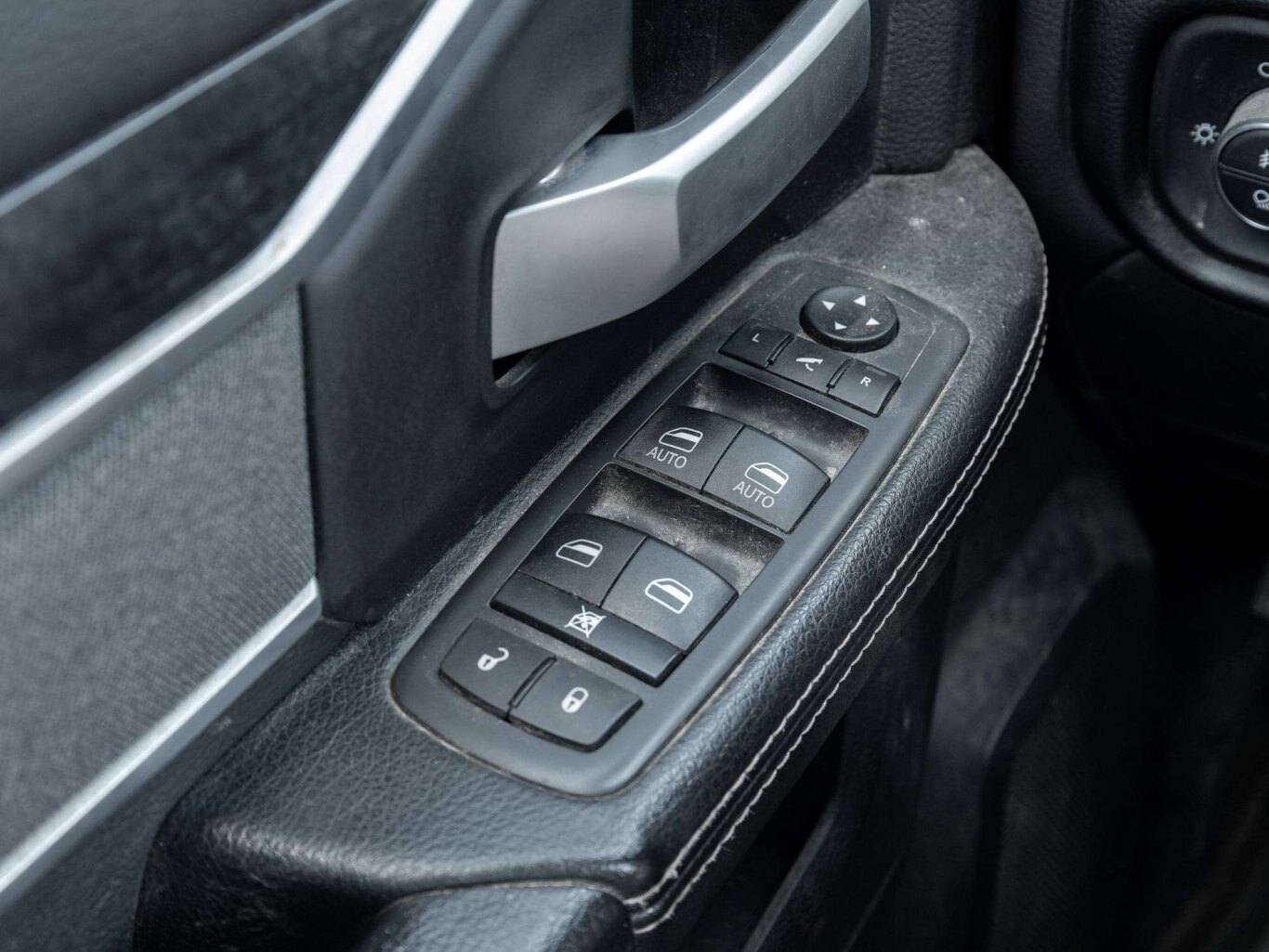 2020 Ram 2500 BIG HORN DIESEL LV1 PKG 5TH WHEEL PREP GROUP