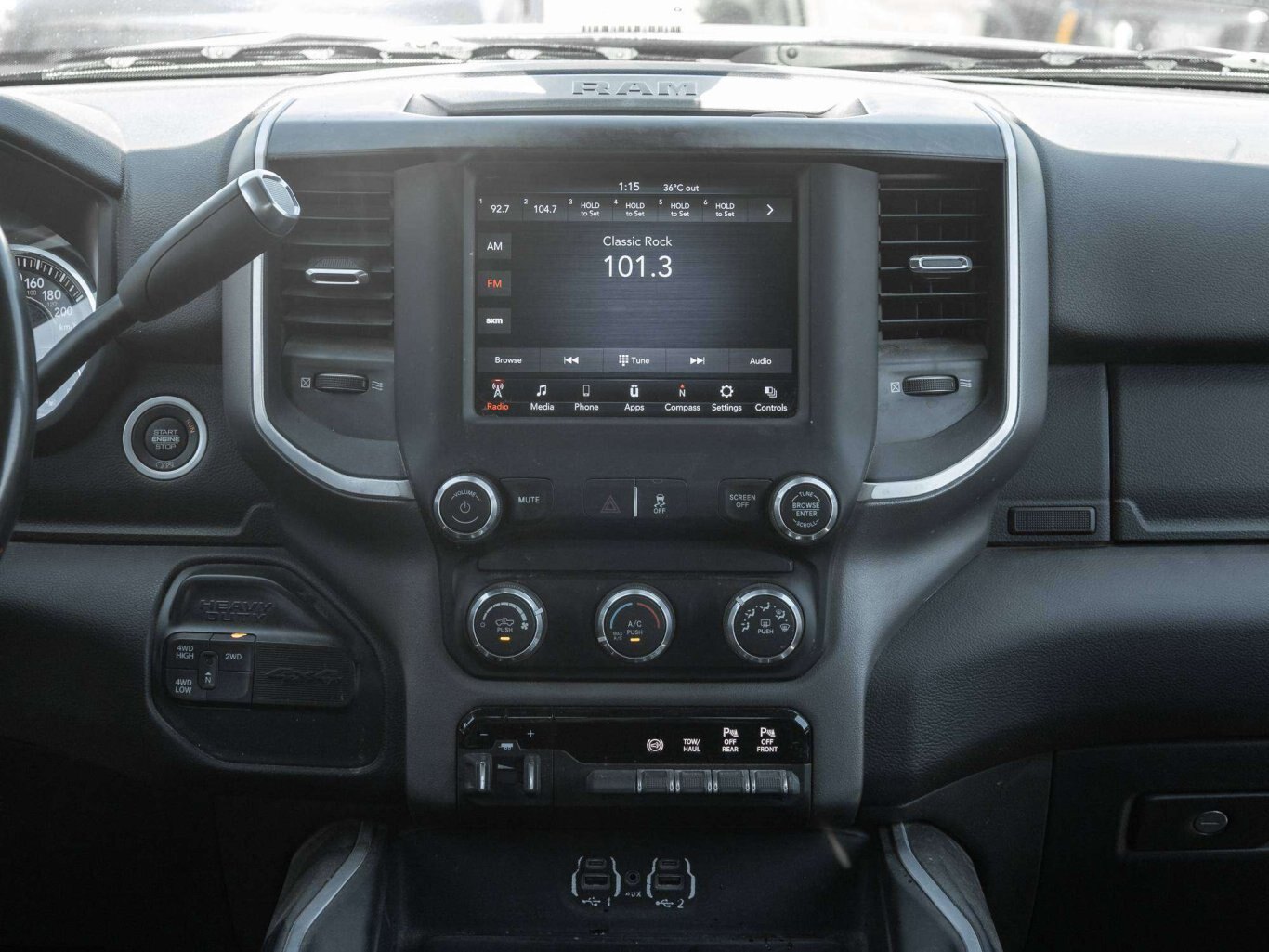 2020 Ram 2500 BIG HORN DIESEL LV1 PKG 5TH WHEEL PREP GROUP