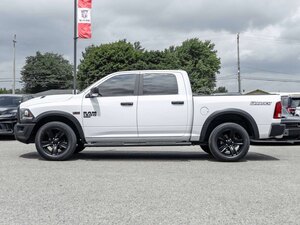 2021 Ram 1500 WARLOCK LUX PKG LOW KMS HEMI FRESH TRADE