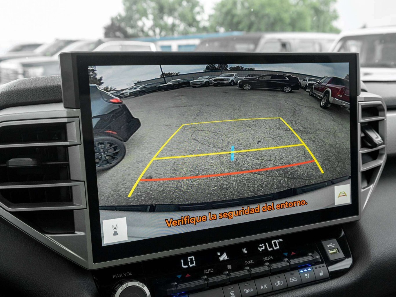 2025 Toyota Tundra LIMITED CREWMAX SUNROOF LEATHER
