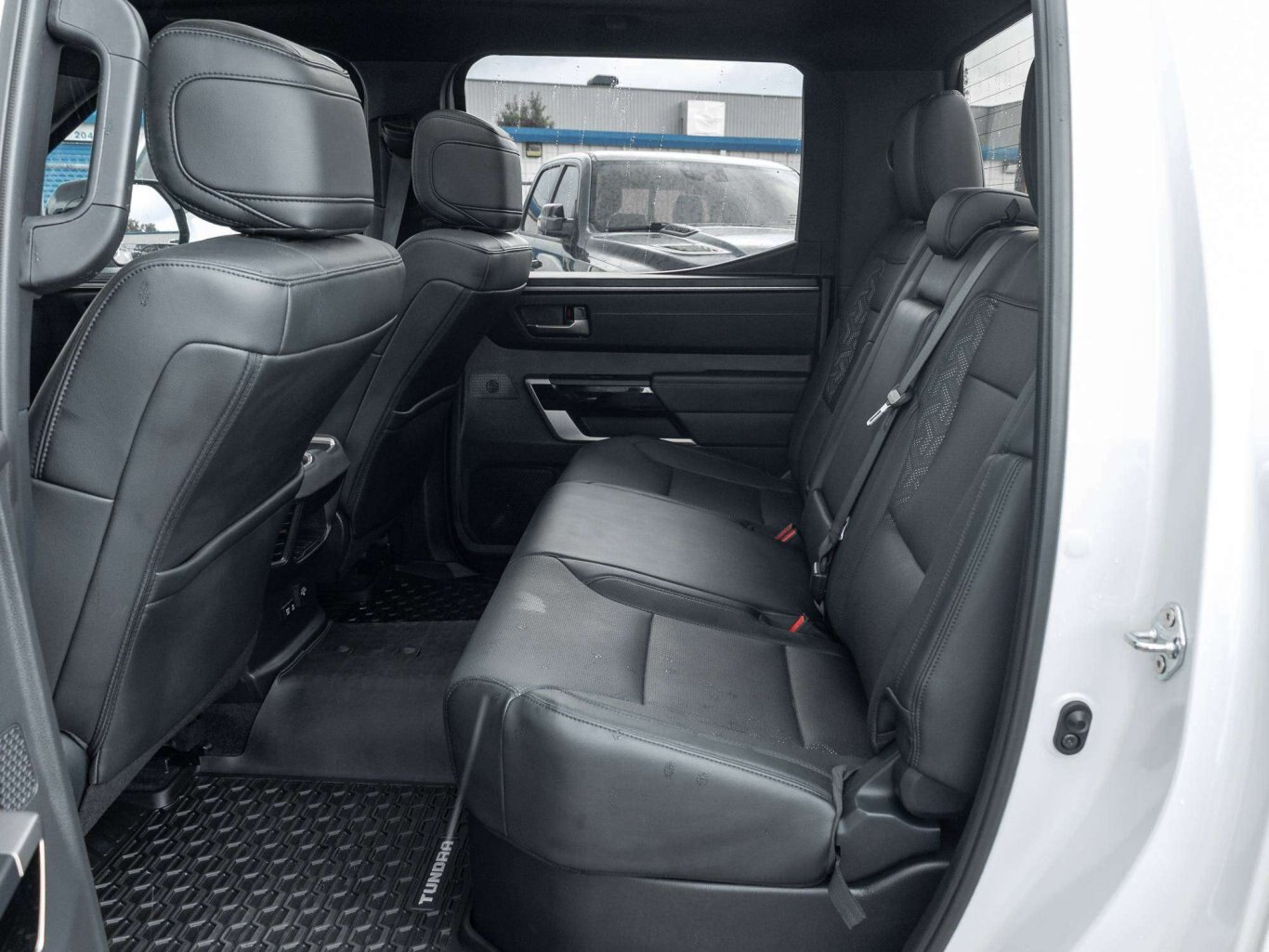 2025 Toyota Tundra LIMITED CREWMAX SUNROOF LEATHER