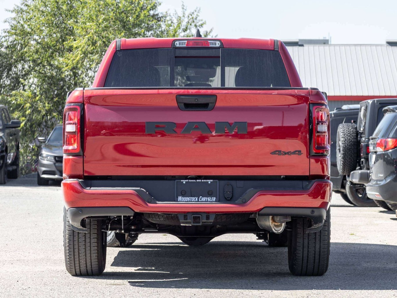 2027 Ram 1500 Express 4x4 Crew Cab 5'7 Box