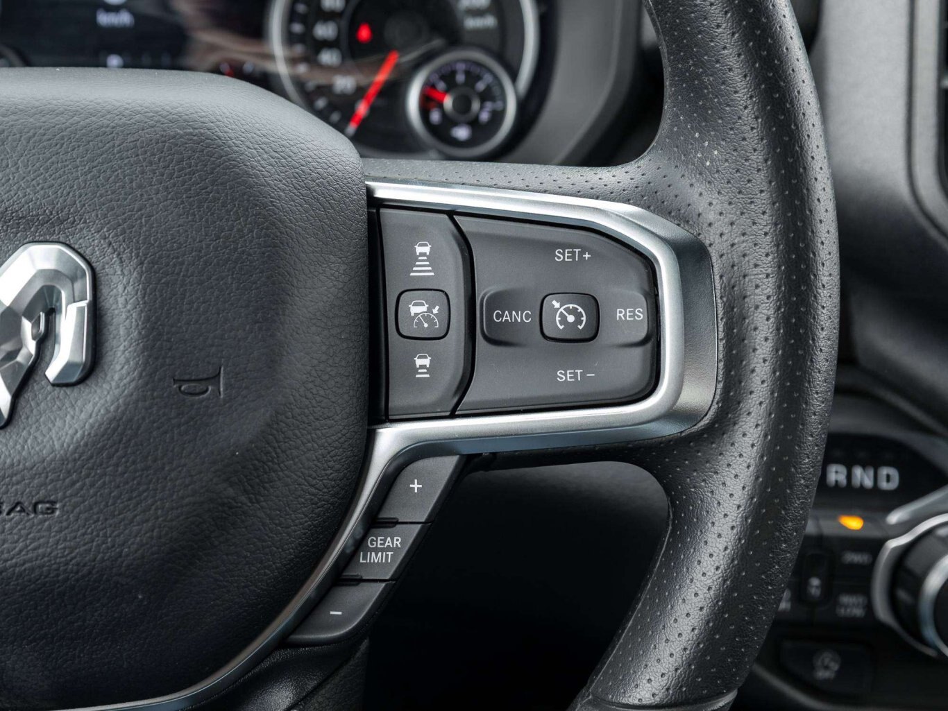 2027 Ram 1500 Express 4x4 Crew Cab 5'7 Box