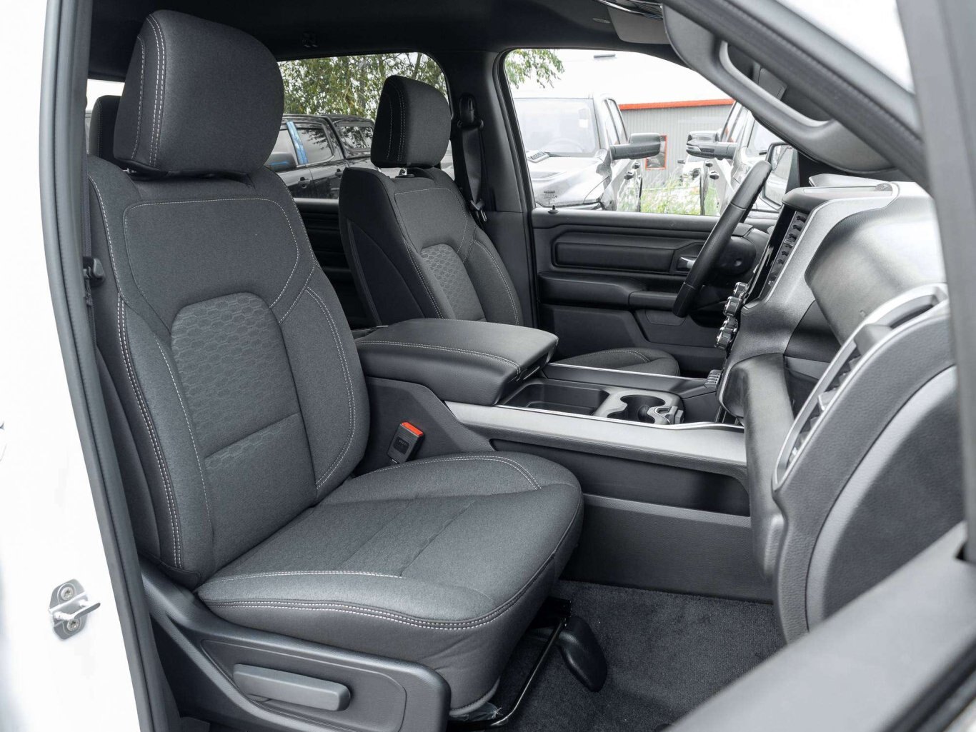2027 Ram 1500 Express 4x4 Crew Cab 5'7 Box