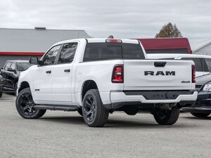 2027 Ram 1500 Express 4x4 Crew Cab 5'7 Box