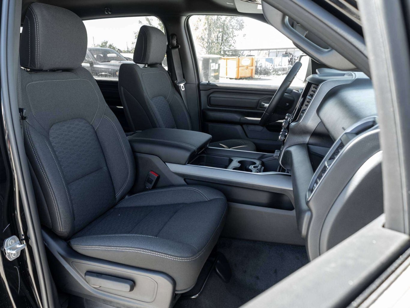 2027 Ram 1500 Express 4x4 Crew Cab 5'7 Box