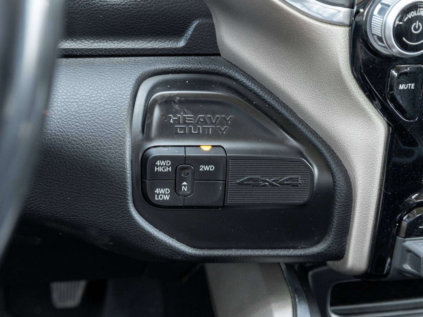 2022 Ram 3500 LARAMIE 12 6.7L DIESEL 5TH WHEEL PREP