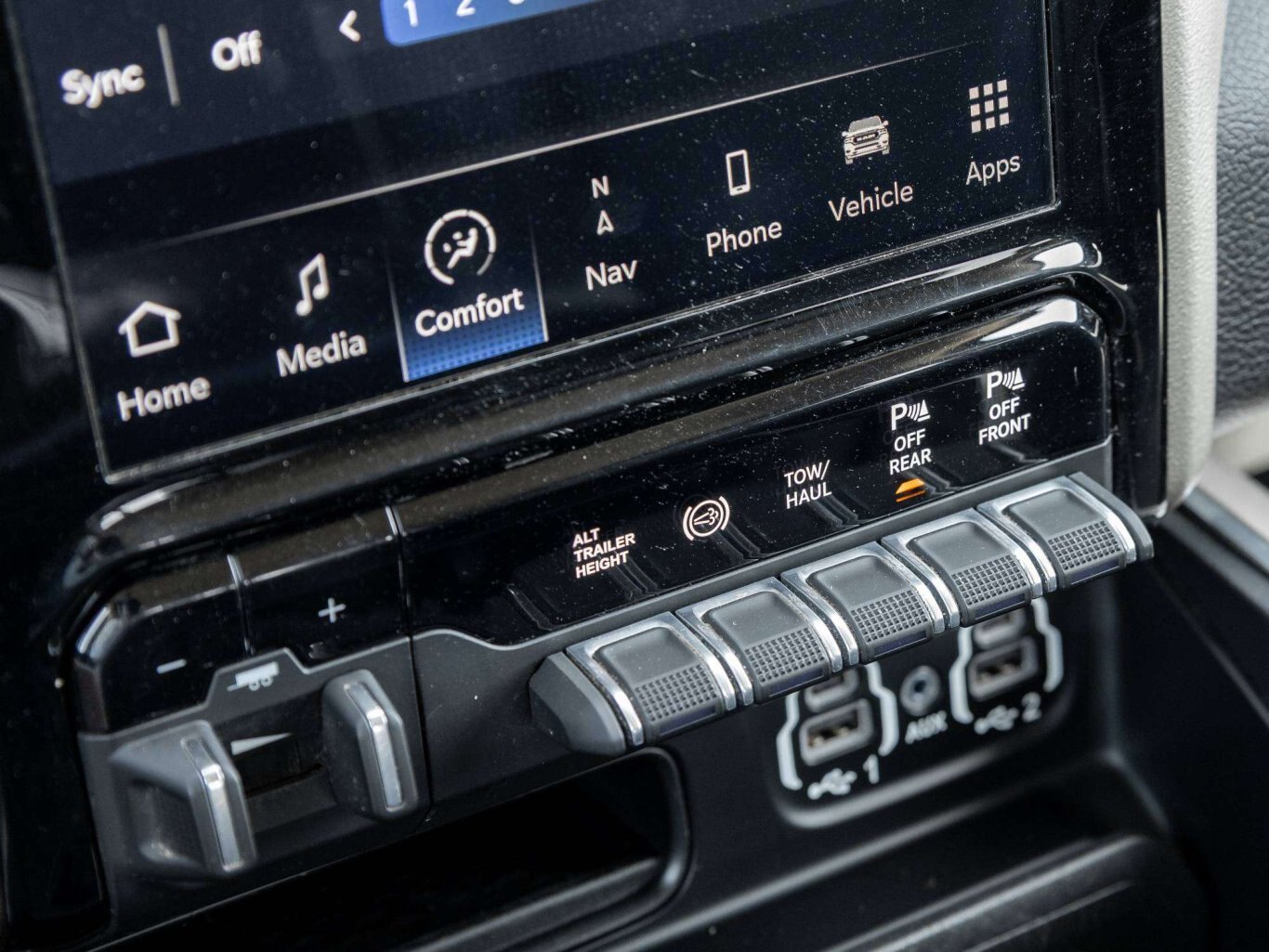 2022 Ram 3500 LARAMIE 12 6.7L DIESEL 5TH WHEEL PREP