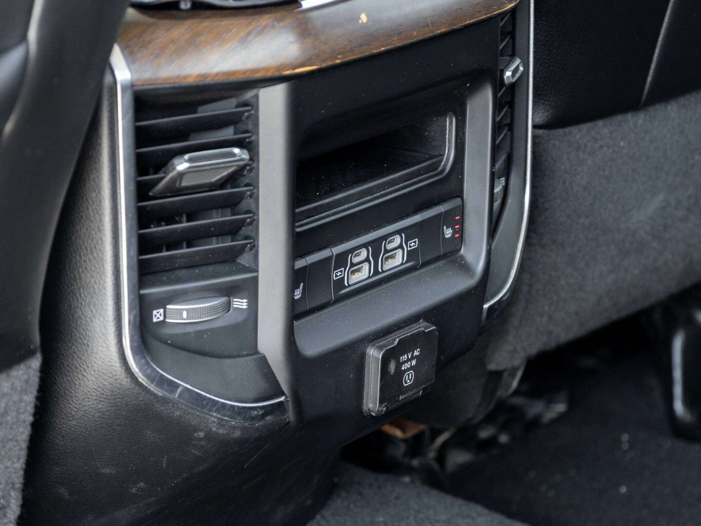 2022 Ram 3500 LARAMIE 12 6.7L DIESEL 5TH WHEEL PREP