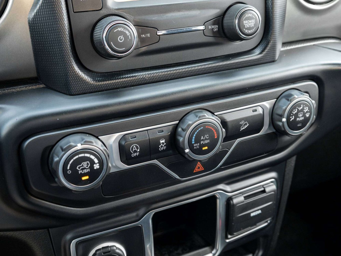 2019 Jeep Wrangler SPORT AC AUTO FREASH TRADE CHEAP GAS