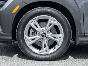 2023 Hyundai KONA PREFERRED FRESH TRADE IN GREAT ON GAS
