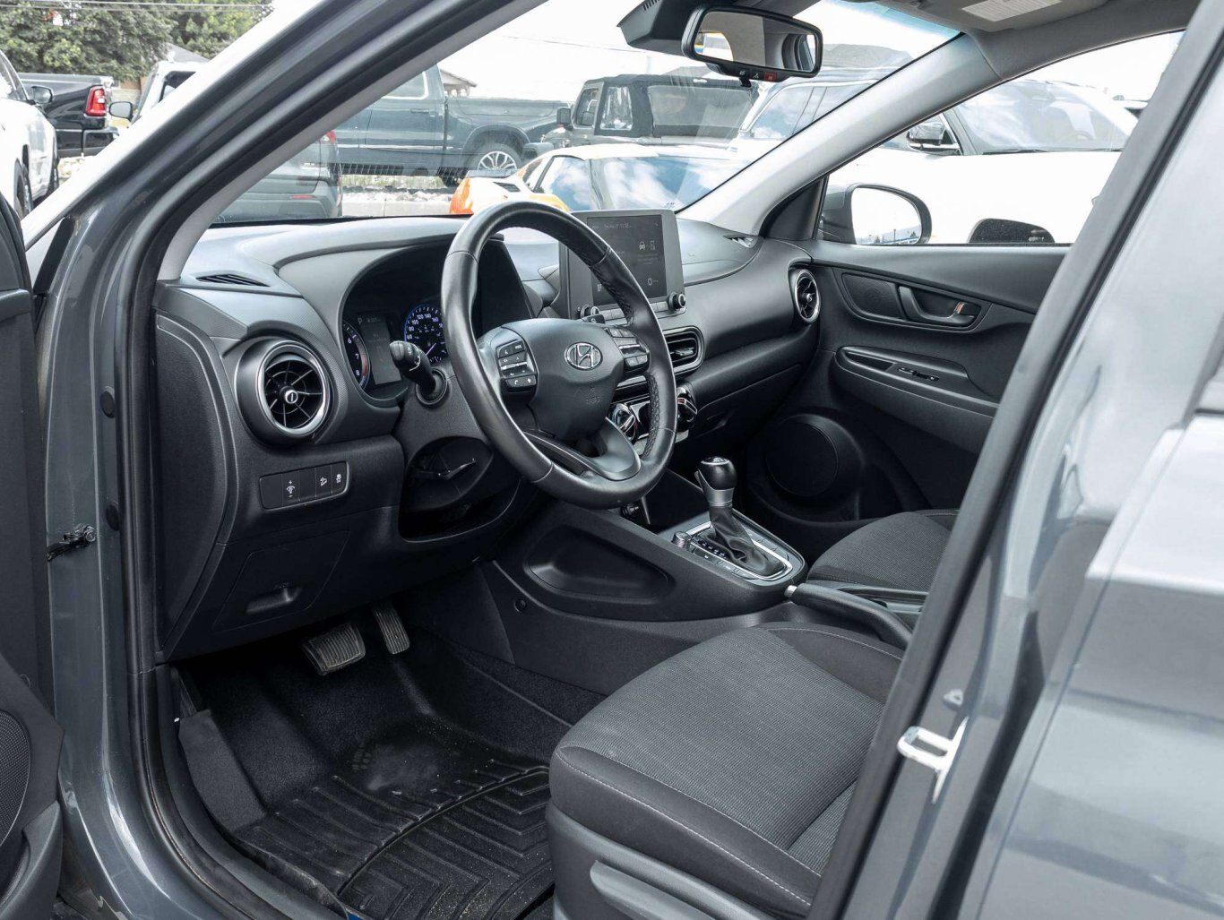 2023 Hyundai KONA PREFERRED FRESH TRADE IN GREAT ON GAS