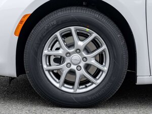 2027 Chrysler Grand Caravan SXT FULL STOW N GO BRAND NEW ORIGINAL VAN