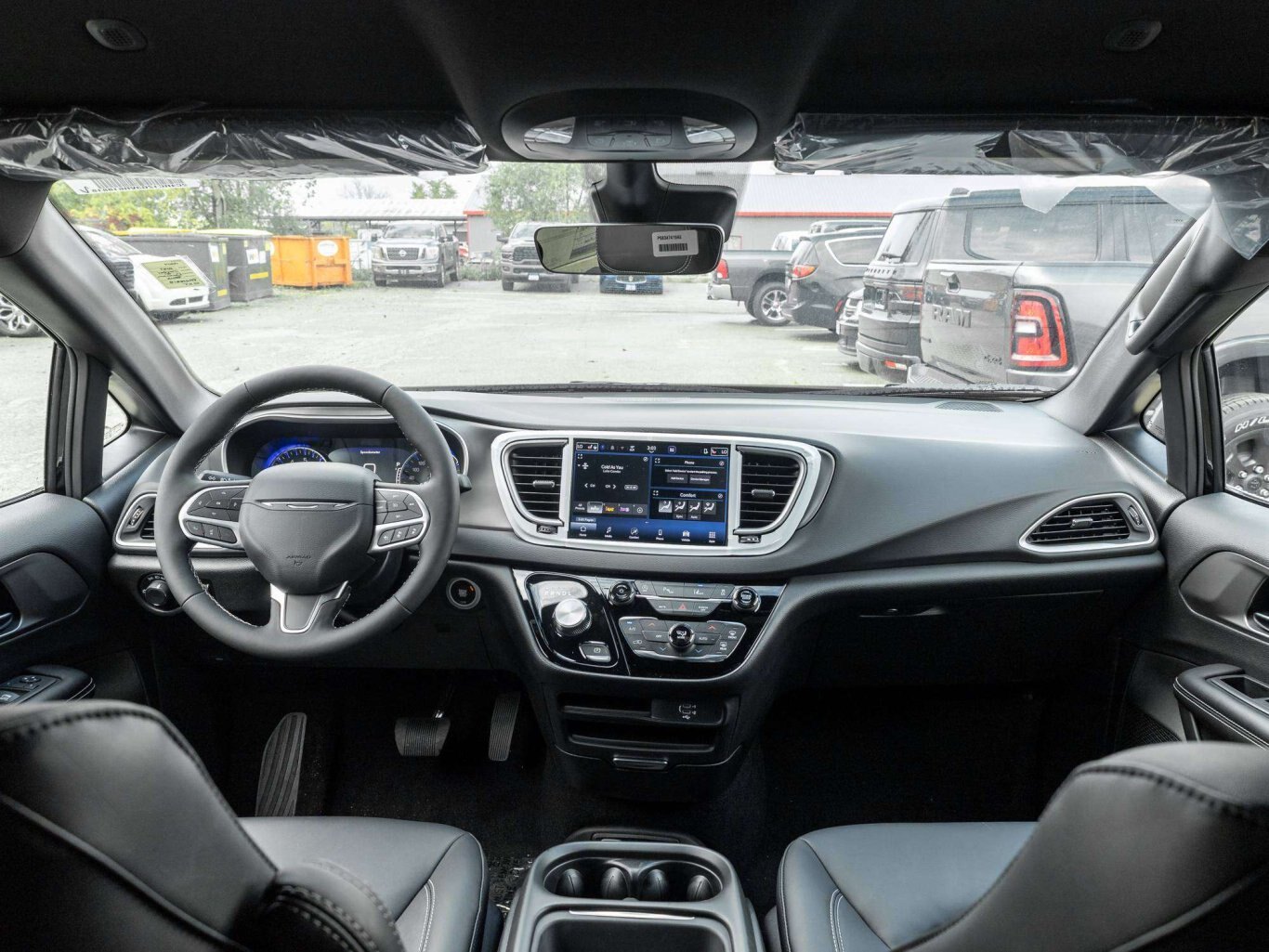 2027 Chrysler Grand Caravan SXT 2WD